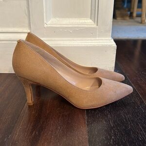 Cushion, air, memory foam tan suede heels, size 8